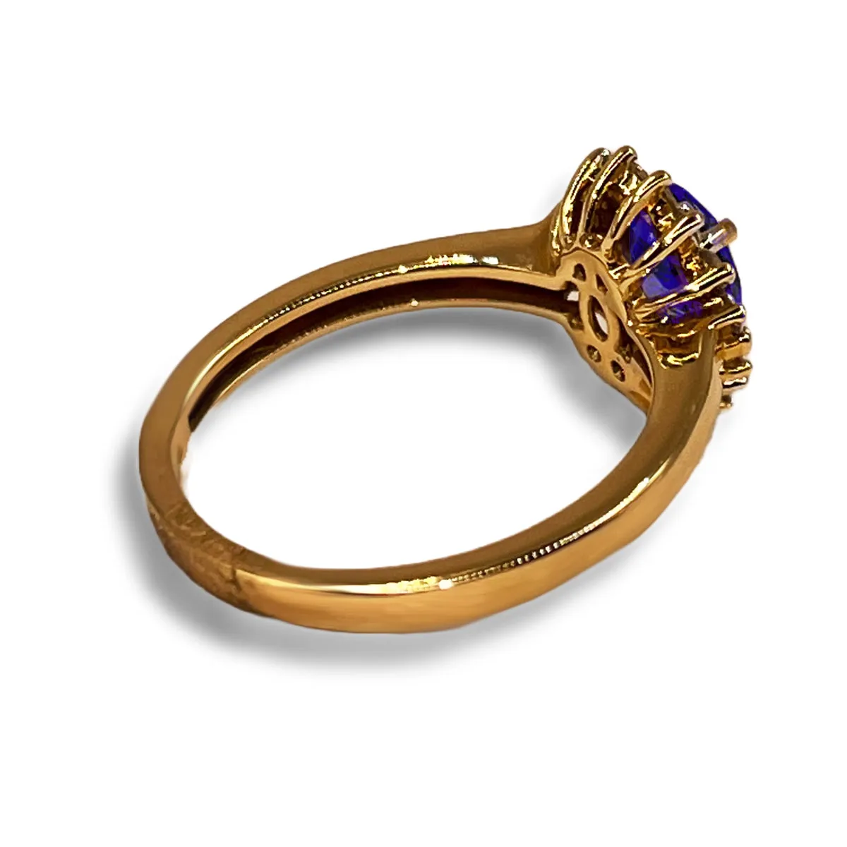 1.30ct Tanzanite & Diamond Cluster Ring | Pre-Loved | 14K Yellow Gold