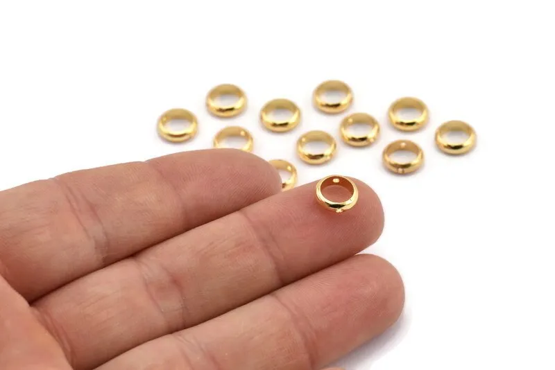 8mm Circle Connector, 25 Gold Lacquer Plated Brass Circle Ring Connector With 2 Holes, Findings (8x2.5mm) BS 1850 Q0602