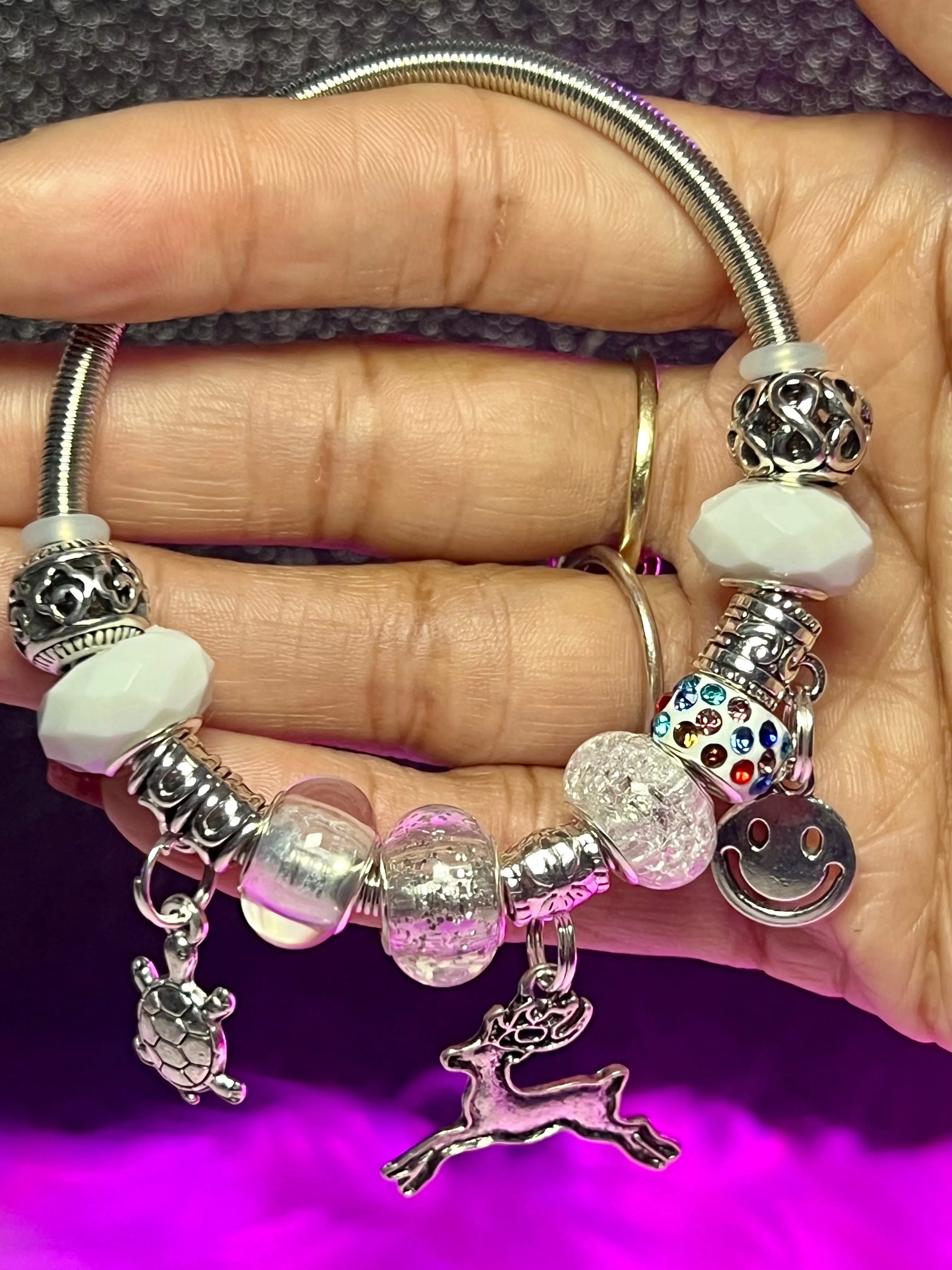 Charm Bracelets | Basic Stretch