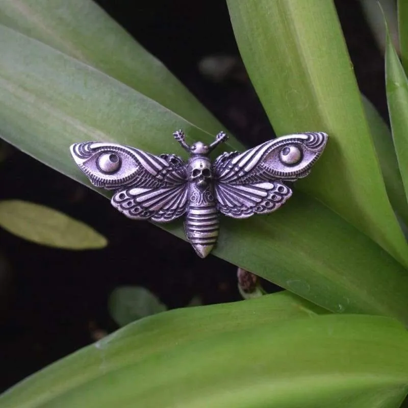 Death's-Head Hawkmoth brooch (Antique Silver Plated)