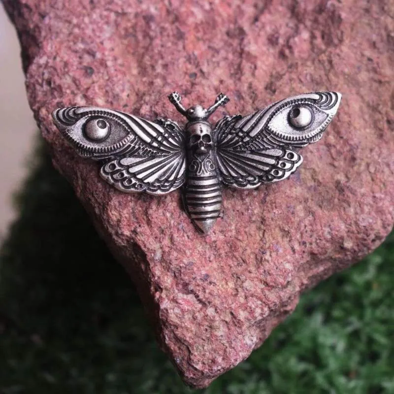 Death's-Head Hawkmoth brooch (Antique Silver Plated)