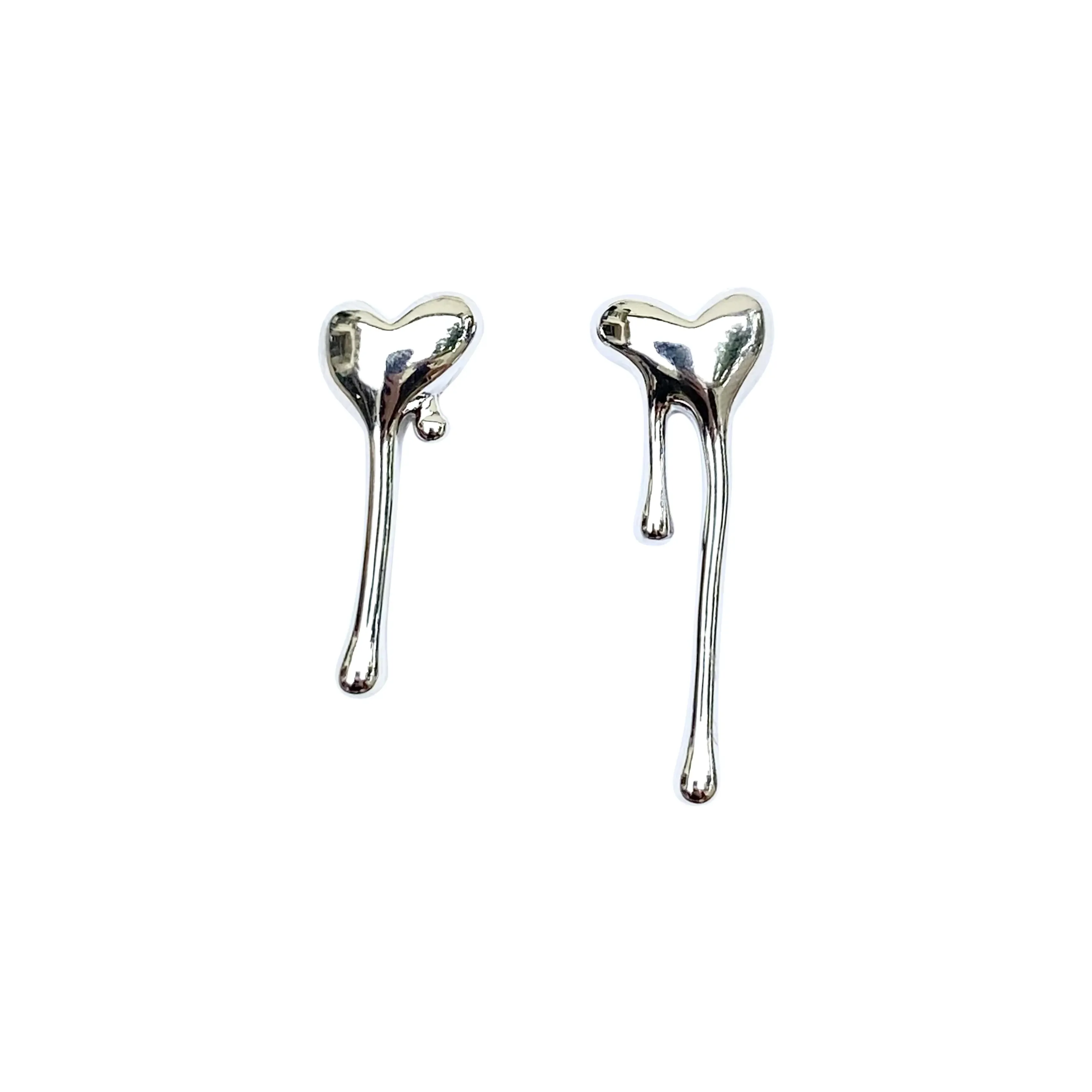 Dripping Hearts Rebel Earrings - White Gold