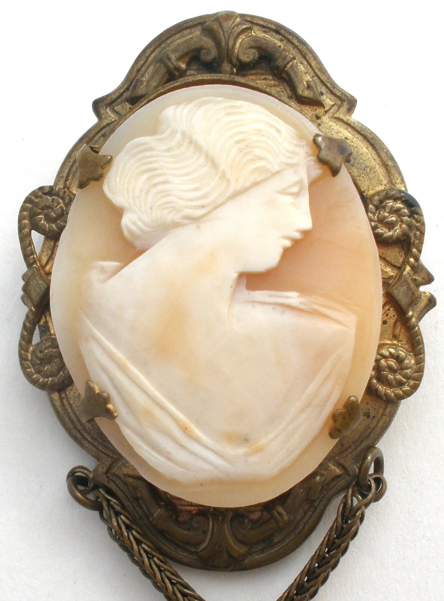 Edwardian Lady Shell Cameo Brooch Pin Hand Carved