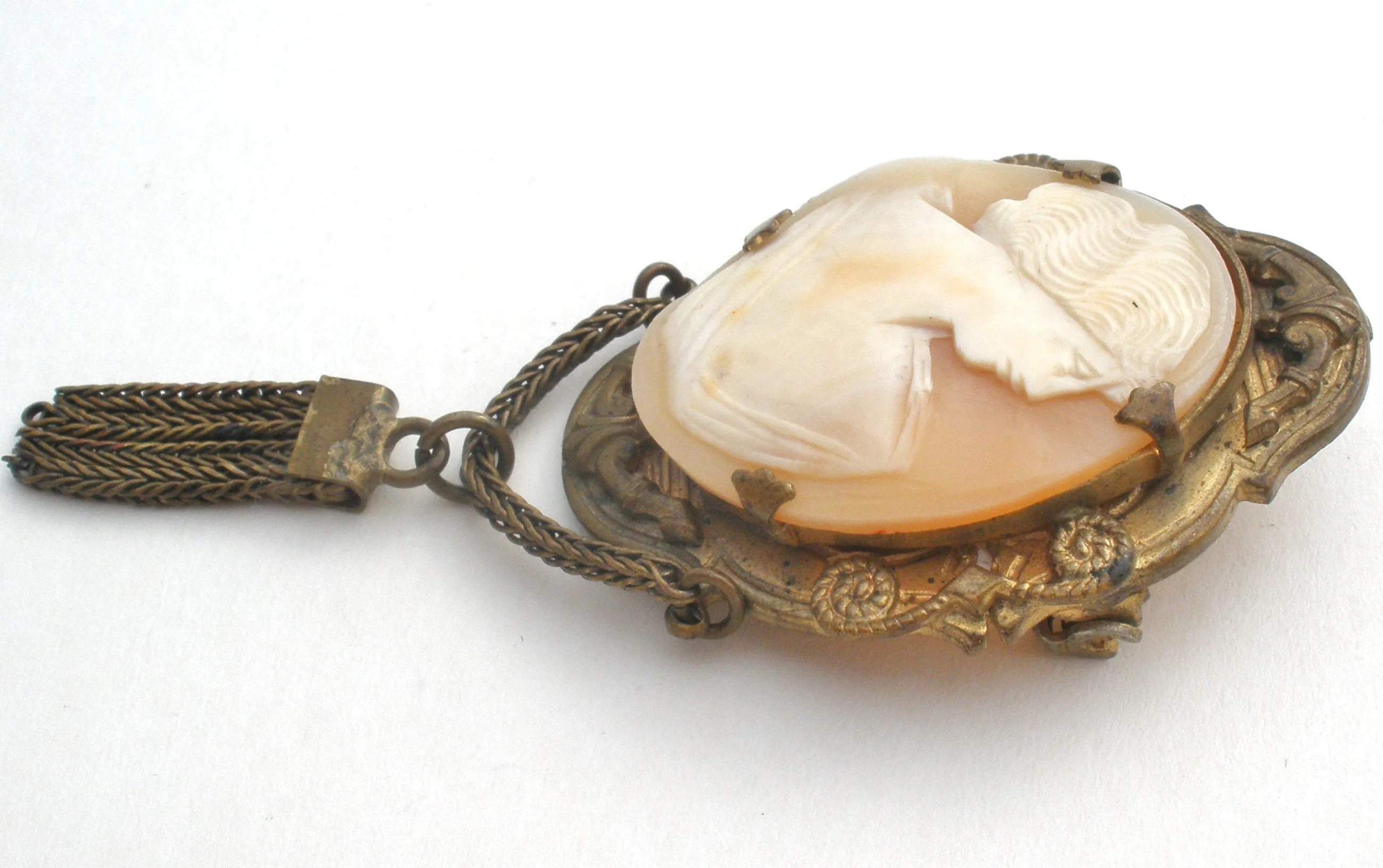 Edwardian Lady Shell Cameo Brooch Pin Hand Carved