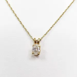 OVAL DIAMOND YELLOW GOLD PENDANT