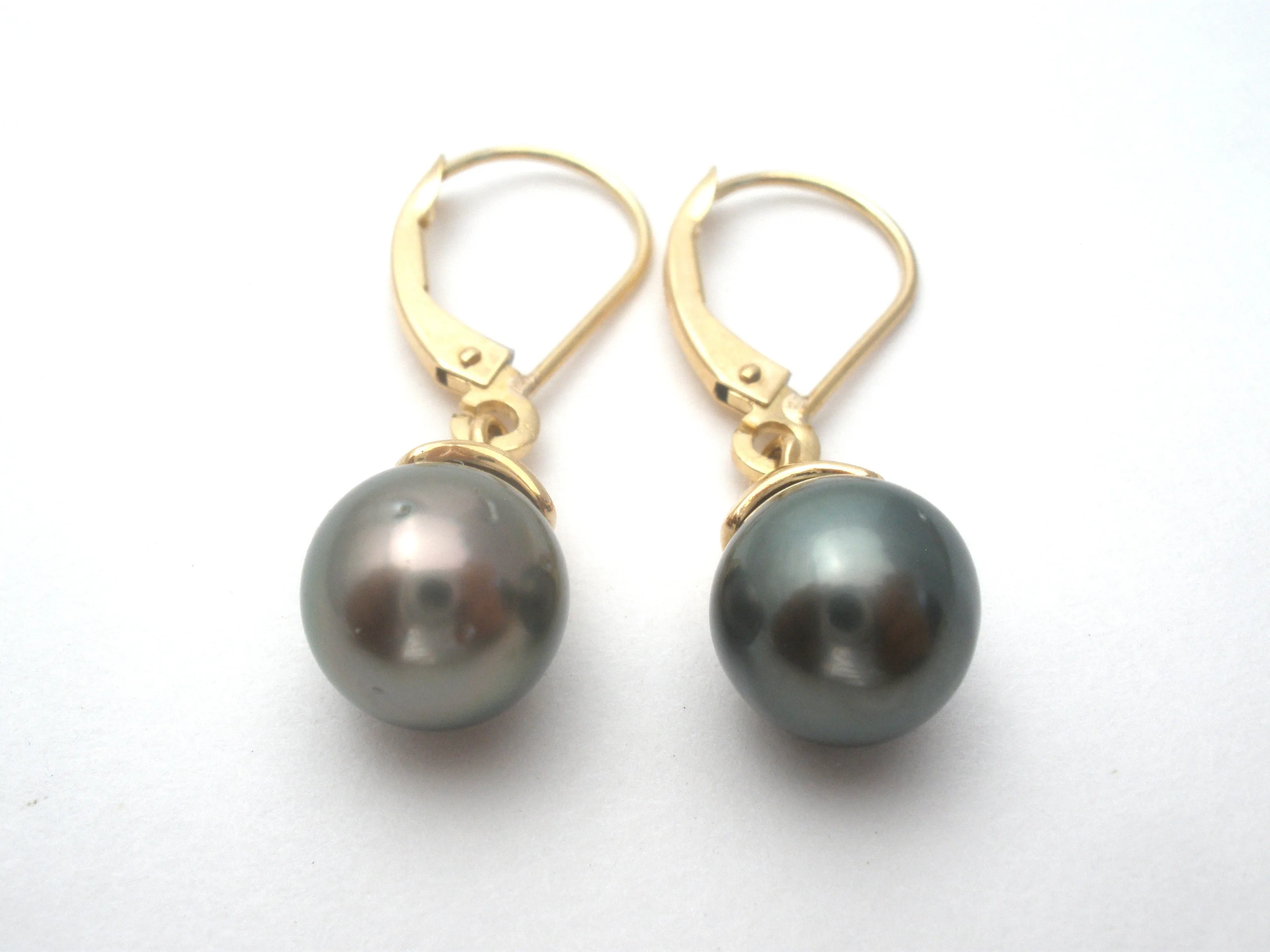 Tahitian Pearl Earrings 14K Gold Vintage